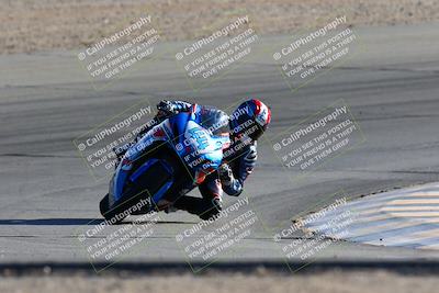 media/Jan-08-2022-SoCal Trackdays (Sat) [[1ec2777125]]/Turn 10 (2pm)/